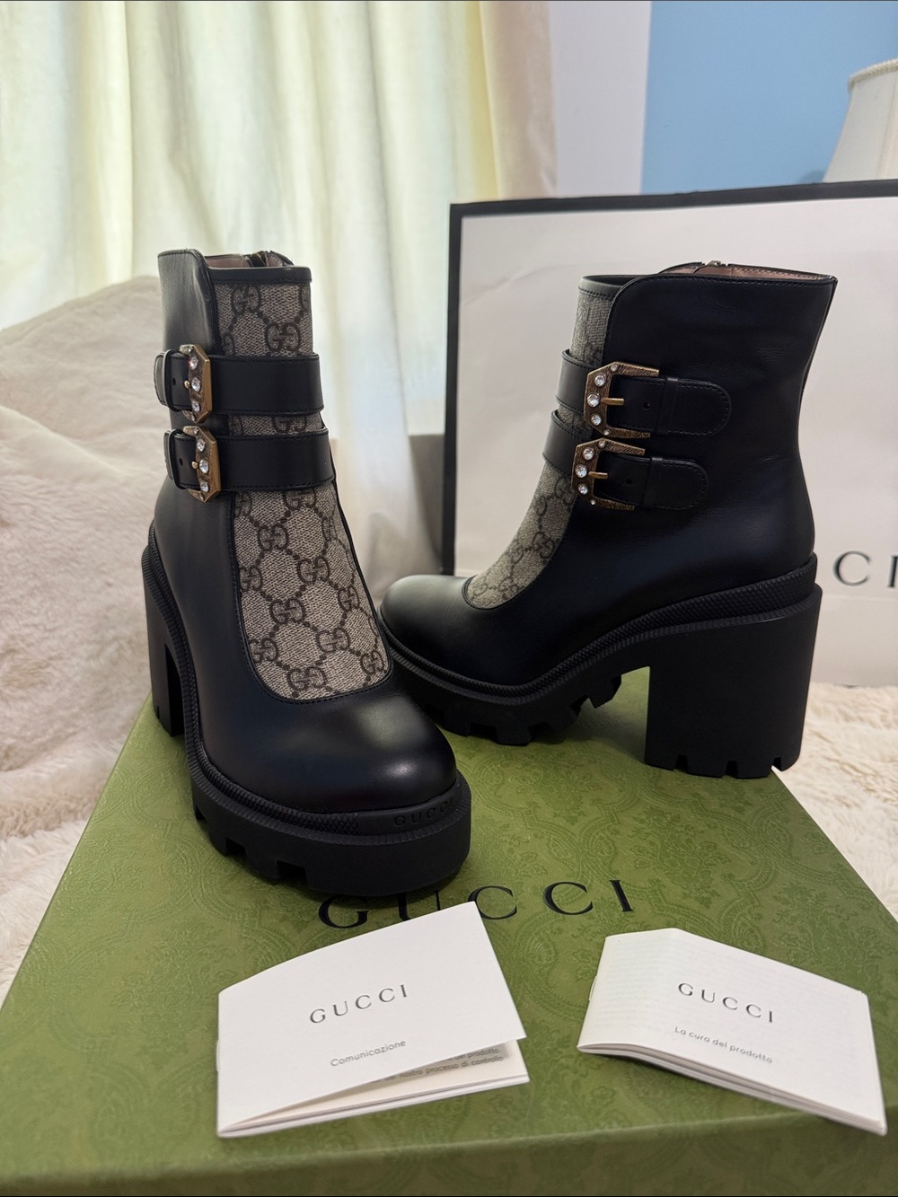 Gucci Black Women's Shoes - Picture 2 of 9